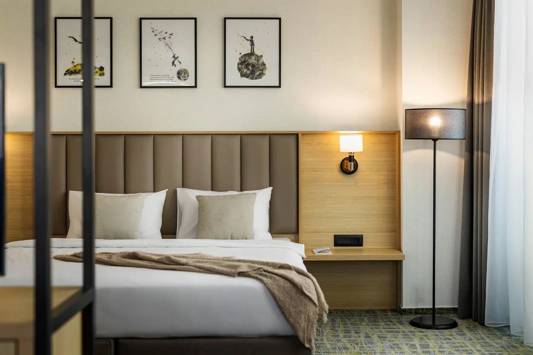 B1 Hotel